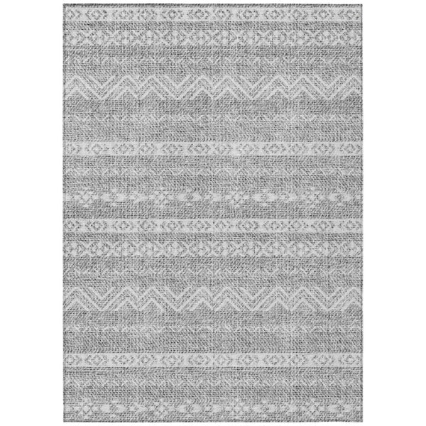 HomeRoots 5' Gray and Silver Southwestern Area Rug - Washable, Durable Design for Indoor and Outdoor Use 8' X 10' 587539