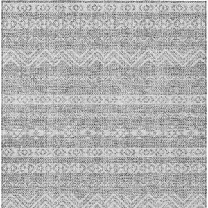 Homeroots 3' Artichoke Green Southwestern Washable Area Rug - Perfect For Indoor And Outdoor Spaces! 10' X 14' Polyester 587541