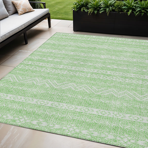 Homeroots 3' Artichoke Green Southwestern Washable Area Rug - Perfect For Indoor And Outdoor Spaces! 5' X 8' Polyester 587543