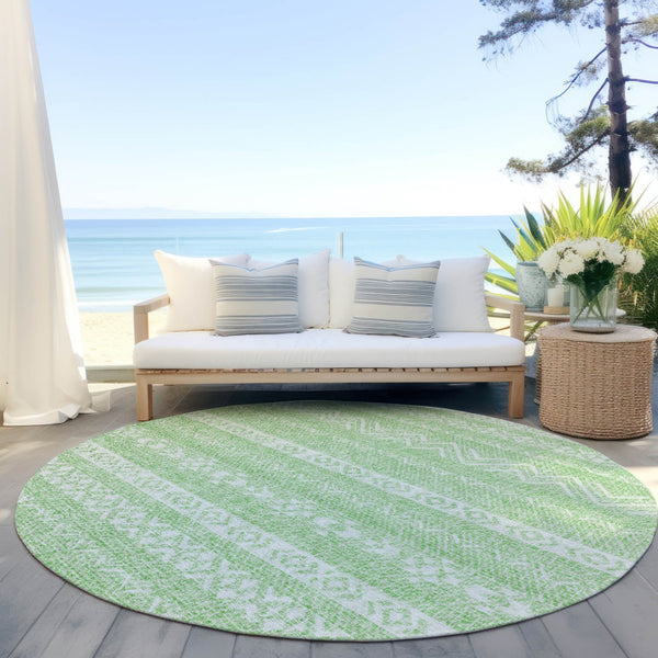 Homeroots 3' Artichoke Green Southwestern Washable Area Rug - Perfect For Indoor And Outdoor Spaces! 8' Round Polyester 587544