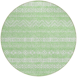 Homeroots 3' Artichoke Green Southwestern Washable Area Rug - Perfect For Indoor And Outdoor Spaces! 8' Round Polyester 587544