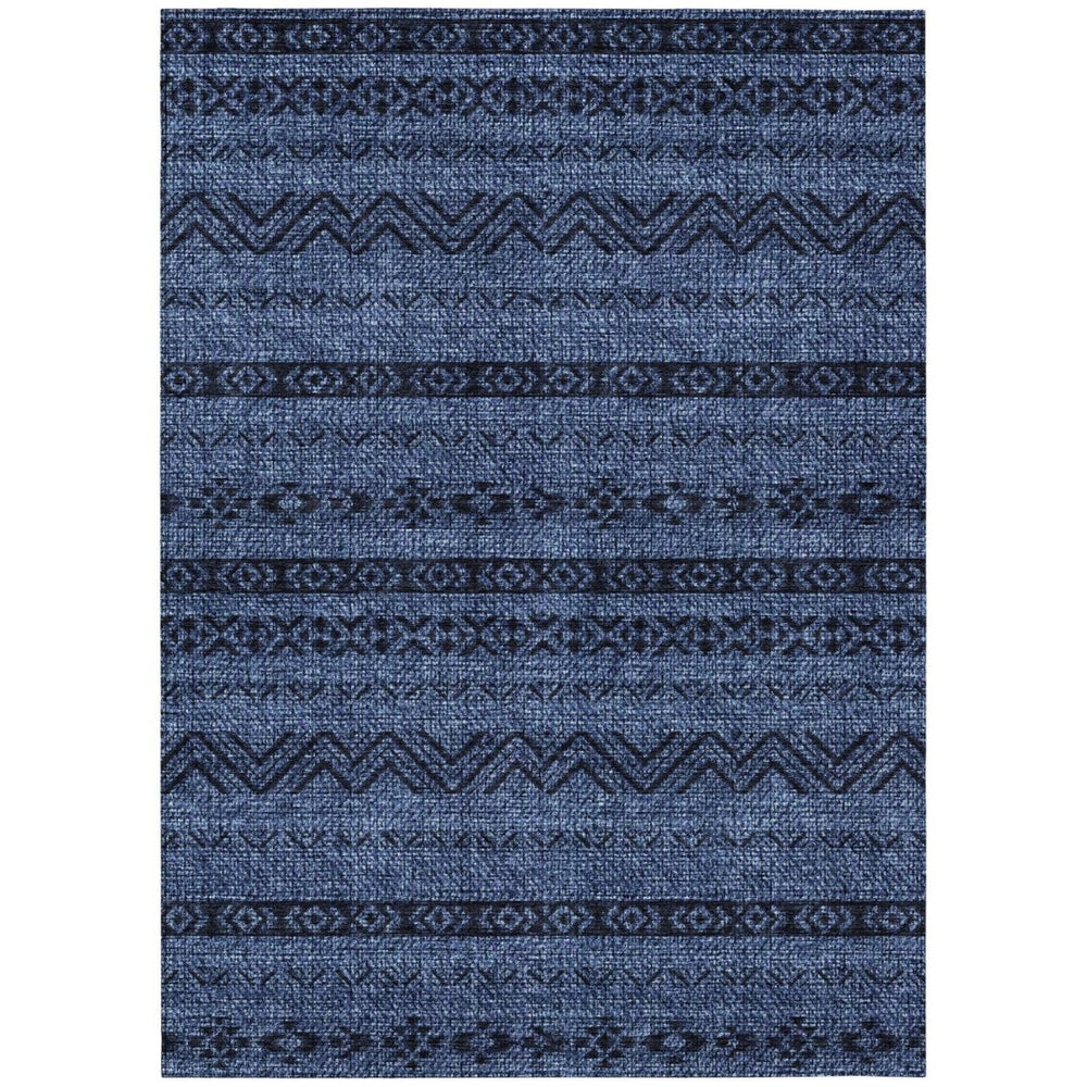 HomeRoots 5' Stylish Southwestern Indoor Outdoor Area Rug in Navy Blue & Black – Durable, Washable & Versatile 10' X 14' 587553