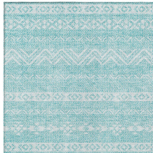Homeroots 3' Artichoke Green Southwestern Washable Area Rug - Perfect For Indoor And Outdoor Spaces! 3' X 5' Polyester 587560