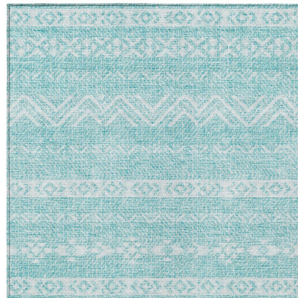 Homeroots 3' Artichoke Green Southwestern Washable Area Rug - Perfect For Indoor And Outdoor Spaces! 3' X 5' Polyester 587560