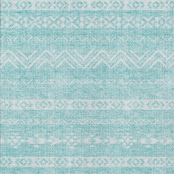 Homeroots 3' Artichoke Green Southwestern Washable Area Rug - Perfect For Indoor And Outdoor Spaces! 5' X 8' Polyester 587561
