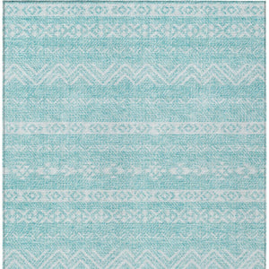 Homeroots 3' Artichoke Green Southwestern Washable Area Rug - Perfect For Indoor And Outdoor Spaces! 8' X 10' Polyester 587563
