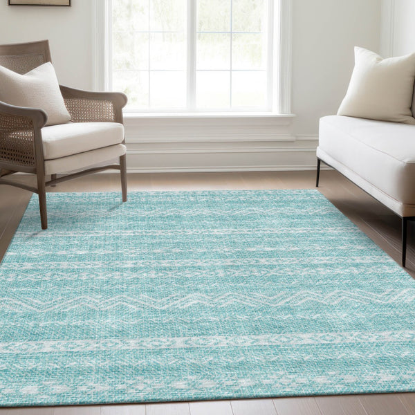Homeroots 3' Artichoke Green Southwestern Washable Area Rug - Perfect For Indoor And Outdoor Spaces! 8' X 10' Polyester 587563