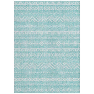 Homeroots 3' Artichoke Green Southwestern Washable Area Rug - Perfect For Indoor And Outdoor Spaces! 9' X 12' Polyester 587564