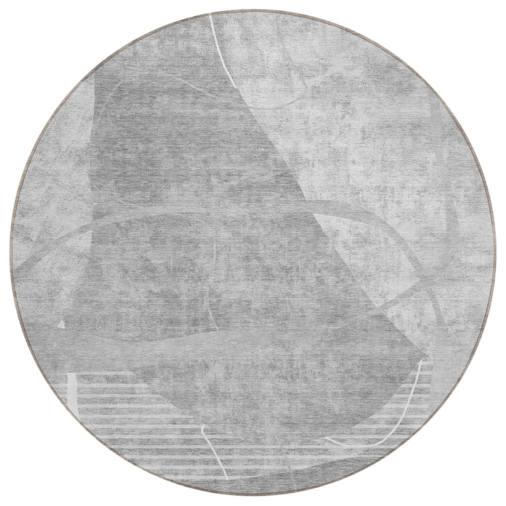 HomeRoots 5' Elegant Gray Silver and Ivory Abstract Washable Area Rug for Indoor and Outdoor Spaces 8' Round 587598