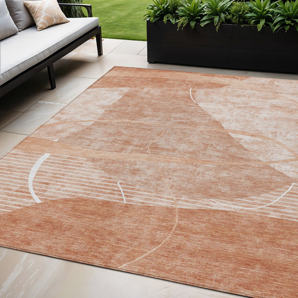 Homeroots 3' Beige Taupe And Tan Abstract Washable Area Rug - Durable, Stylish Indoor/Outdoor Decor Solution 5' X 8' Polyester 587603