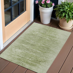 Homeroots 3' Abstract Artichoke Green Washable Area Rug For Indoor And Outdoor Spaces, Durable Design 3' X 5' Polyester 587620