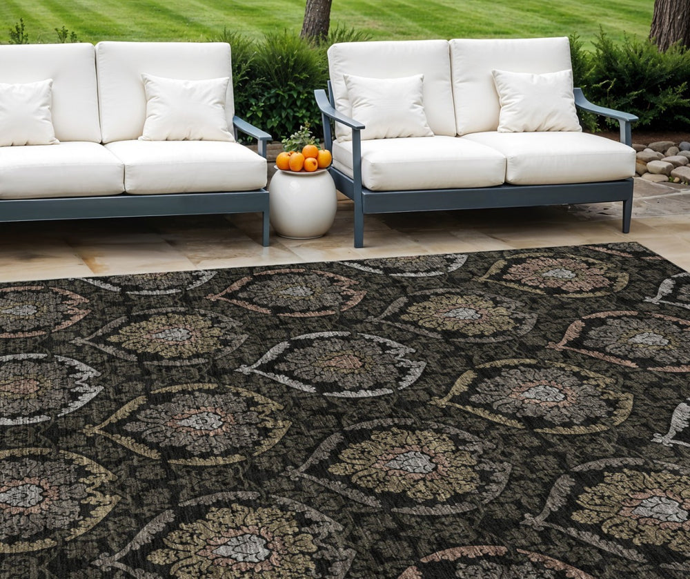 HomeRoots 9' Stylish Washable Medallion Area Rug for Indoor & Outdoor Use – Durable, Stain-Resistant Design 9' X 12' 587696
