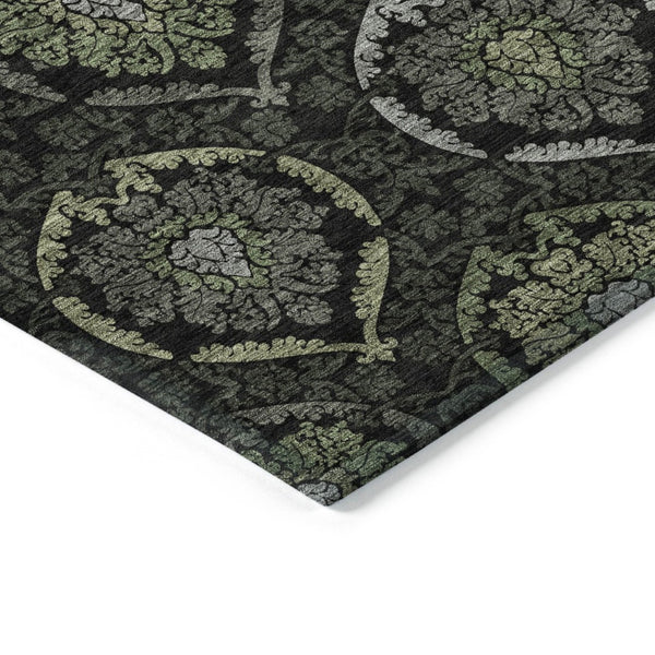 HomeRoots 5' Indoor Outdoor Area Rug with Medallion Design - Durable, Washable, and Stylish for Any Space 8' X 10' 587707