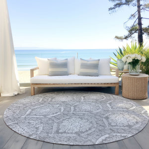 Homeroots 3' Artichoke Green Medallion Washable Area Rug For Indoor And Outdoor Spaces - Durable & Stylish 8' Round Polyester 587736