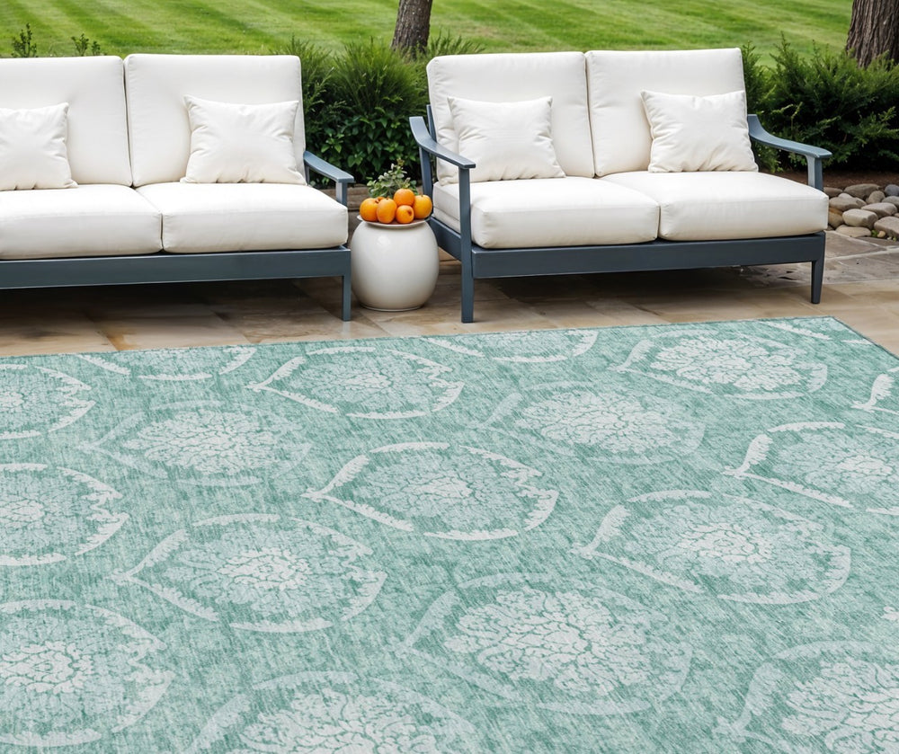 HomeRoots 5' Vibrant Turquoise Teal Blue & Ivory Medallion Indoor Outdoor Area Rug – Durable & Washable Comfort 8' X 10' 587773