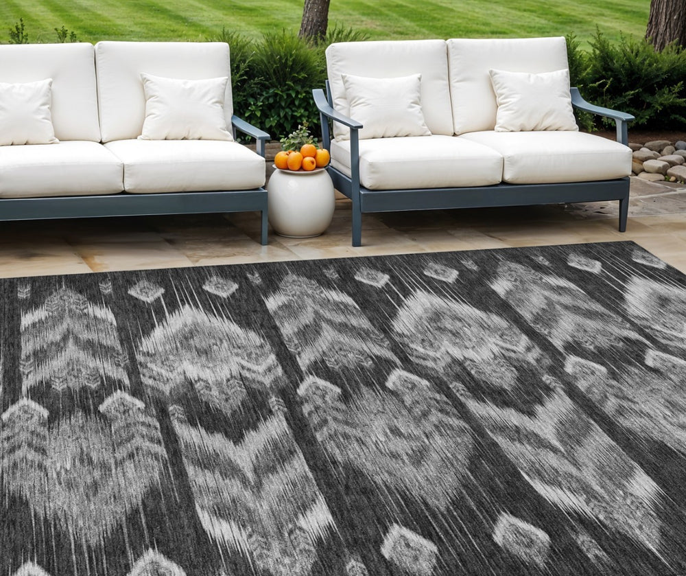 HomeRoots 5' Charcoal and Silver Southwestern Area Rug - Durable, Washable Design for Indoor/Outdoor Spaces 10' X 14' 587805