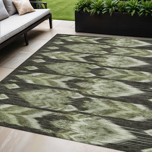 Homeroots 3' Black Charcoal And Silver Southwestern Indoor Outdoor Area Rug - Stylish, Durable, Washable Design 5' X 8' Polyester 587819
