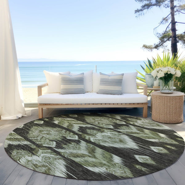 Homeroots 3' Black Charcoal And Silver Southwestern Indoor Outdoor Area Rug - Stylish, Durable, Washable Design 8' Round Polyester 587820