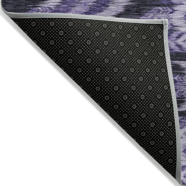 Homeroots 3' Black Charcoal And Silver Southwestern Indoor Outdoor Area Rug - Stylish, Durable, Washable Design 3' X 5' Polyester 587824