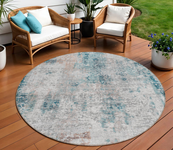Homeroots 3' Denim Blue & Sky Blue Abstract Washable Area Rug For Indoor & Outdoor Spaces - Durable & Stylish 8' Round Polyester 587886