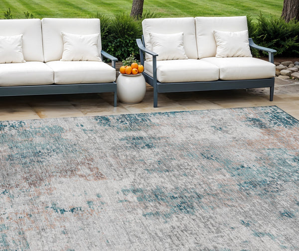 Homeroots 3' Denim Blue & Sky Blue Abstract Washable Area Rug For Indoor & Outdoor Spaces - Durable & Stylish 8' X 10' Polyester 587887