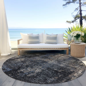 Homeroots 3' Charcoal Gray And Silver Abstract Washable Area Rug - Perfect For Indoor And Outdoor Spaces! 8' Round Polyester 587892