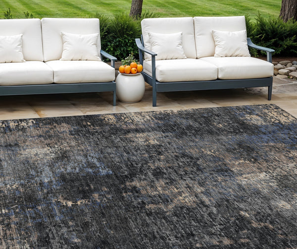 Homeroots 3' Charcoal Gray And Silver Abstract Washable Area Rug - Perfect For Indoor And Outdoor Spaces! 10' X 14' Polyester 587895