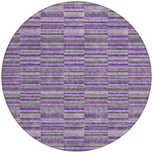 Homeroots 3' Stylish Navy And Denim Striped Washable Area Rug For Indoor And Outdoor Spaces, Durable Design 8' Round Polyester 587928