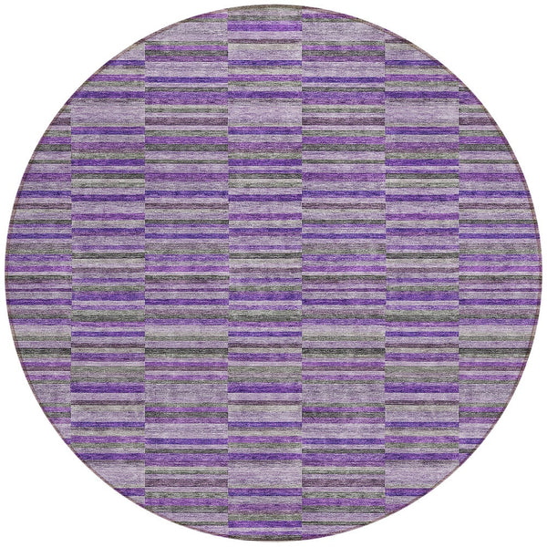 Homeroots 3' Stylish Navy And Denim Striped Washable Area Rug For Indoor And Outdoor Spaces, Durable Design 8' Round Polyester 587928