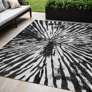 Homeroots 3' Modern Black Charcoal And Ivory Abstract Washable Indoor Outdoor Area Rug For Stylish Spaces 5' X 8' Polyester 587993