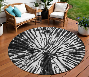 Homeroots 3' Modern Black Charcoal And Ivory Abstract Washable Indoor Outdoor Area Rug For Stylish Spaces 8' Round Polyester 587994