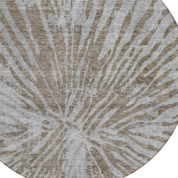 Homeroots 3' Modern Black Charcoal And Ivory Abstract Washable Indoor Outdoor Area Rug For Stylish Spaces 8' Round Polyester 588000