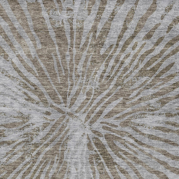 Homeroots 3' Modern Black Charcoal And Ivory Abstract Washable Indoor Outdoor Area Rug For Stylish Spaces 8' X 10' Polyester 588001