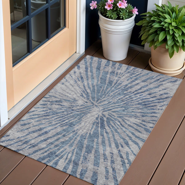 Homeroots 3' Modern Black Charcoal And Ivory Abstract Washable Indoor Outdoor Area Rug For Stylish Spaces 3' X 5' Polyester 588004