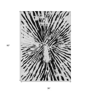 Homeroots 3' Modern Black Charcoal And Ivory Abstract Washable Indoor Outdoor Area Rug For Stylish Spaces 3' X 5' Polyester 588010
