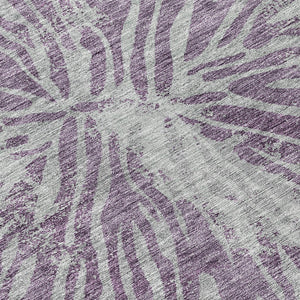 Homeroots 3' Modern Black Charcoal And Ivory Abstract Washable Indoor Outdoor Area Rug For Stylish Spaces 8' Round Polyester 588024