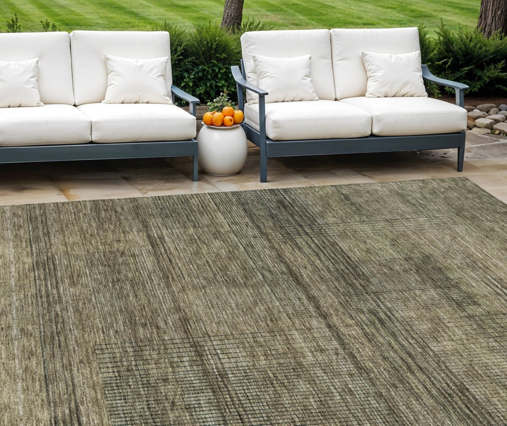 HomeRoots 9' Stylish Washable Striped Area Rug - Durable, Stain-Resistant Design for Indoor & Outdoor Use 9' X 12' 588080