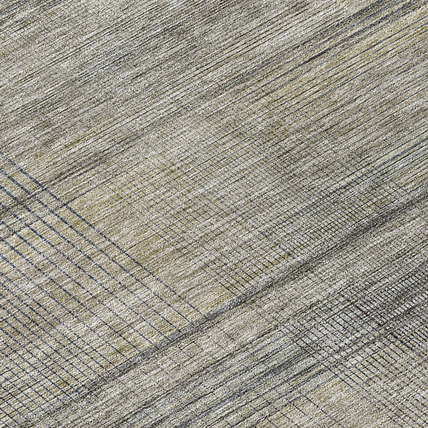 Homeroots 3' Washable Indoor Outdoor Area Rug - Stylish Striped Design For High Traffic Spaces & Versatile Use 8' Round Polyester 588090