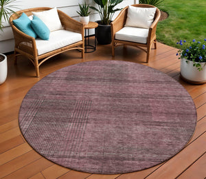 Homeroots 3' Washable Indoor Outdoor Area Rug - Stylish Striped Design For High Traffic Spaces & Versatile Use 8' Round Polyester 588096