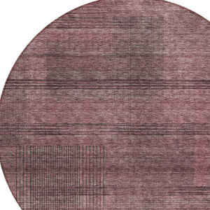 Homeroots 3' Washable Indoor Outdoor Area Rug - Stylish Striped Design For High Traffic Spaces & Versatile Use 8' Round Polyester 588096