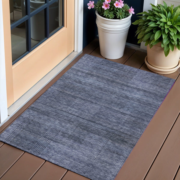 Homeroots 3' Washable Indoor Outdoor Area Rug - Stylish Striped Design For High Traffic Spaces & Versatile Use 3' X 5' Polyester 588100