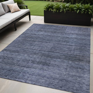 Homeroots 3' Washable Indoor Outdoor Area Rug - Stylish Striped Design For High Traffic Spaces & Versatile Use 5' X 8' Polyester 588101