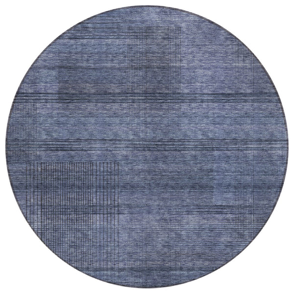 Homeroots 3' Washable Indoor Outdoor Area Rug - Stylish Striped Design For High Traffic Spaces & Versatile Use 8' Round Polyester 588102