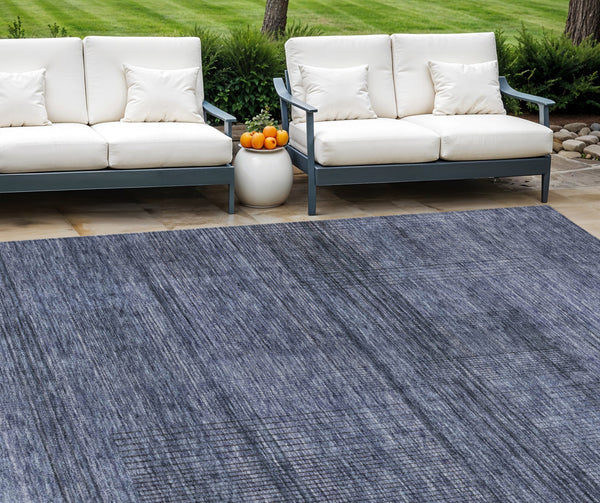Homeroots 3' Washable Indoor Outdoor Area Rug - Stylish Striped Design For High Traffic Spaces & Versatile Use 9' X 12' Polyester 588104