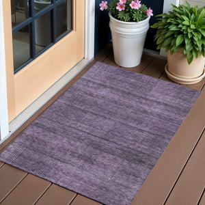 Homeroots 3' Washable Indoor Outdoor Area Rug - Stylish Striped Design For High Traffic Spaces & Versatile Use 3' X 5' Polyester 588118