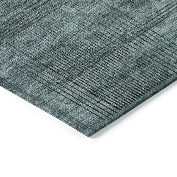 Homeroots 3' Washable Indoor Outdoor Area Rug - Stylish Striped Design For High Traffic Spaces & Versatile Use 8' X 10' Polyester 588127