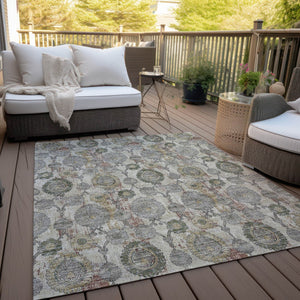 Homeroots 3' Stylish Artichoke Green And Gray Damask Rug - Washable, Durable, Perfect For Indoor And Outdoor Spaces 8' X 10' Polyester 588139