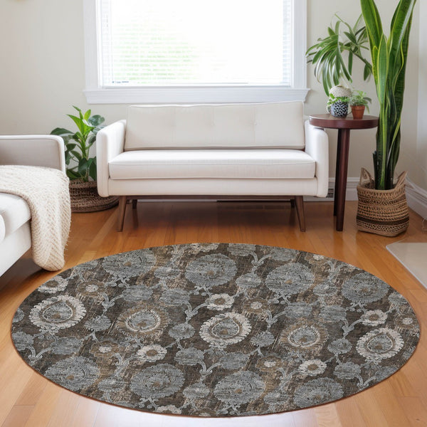 Homeroots 3' Stylish Artichoke Green And Gray Damask Rug - Washable, Durable, Perfect For Indoor And Outdoor Spaces 8' Round Polyester 588150