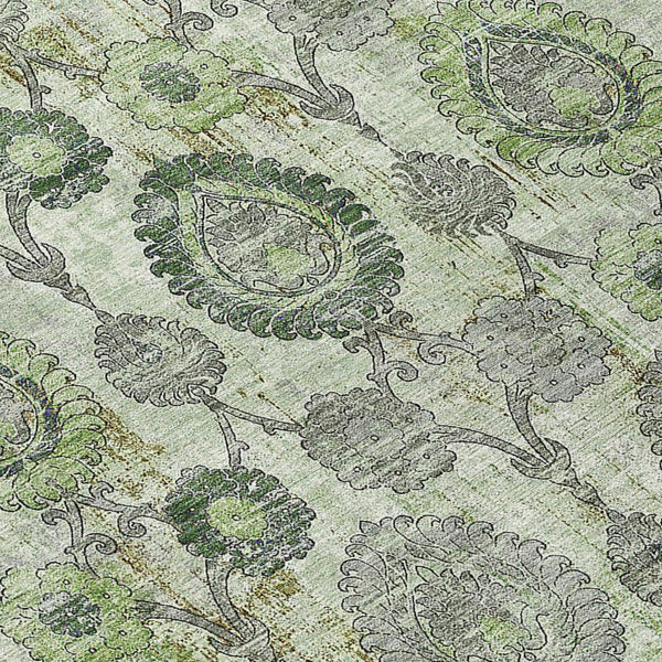Homeroots 3' Stylish Artichoke Green And Gray Damask Rug - Washable, Durable, Perfect For Indoor And Outdoor Spaces 8' Round Polyester 588168
