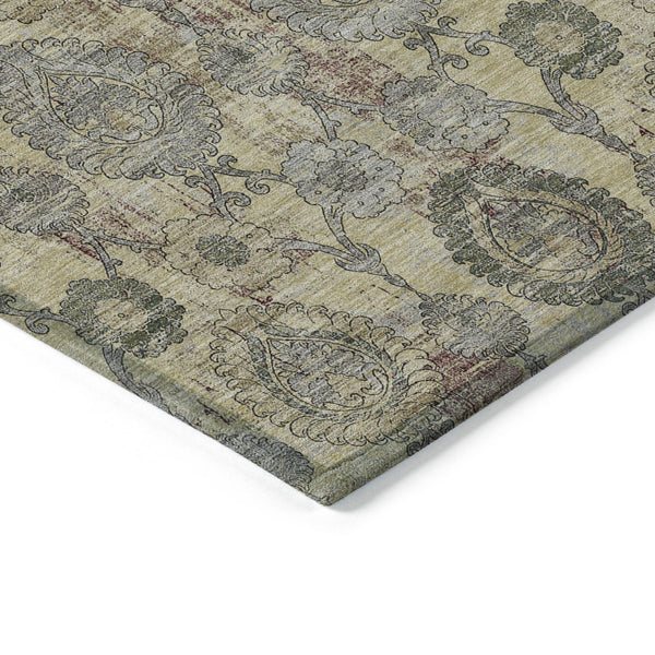 Homeroots 3' Stylish Artichoke Green And Gray Damask Rug - Washable, Durable, Perfect For Indoor And Outdoor Spaces 3' X 5' Polyester 588172